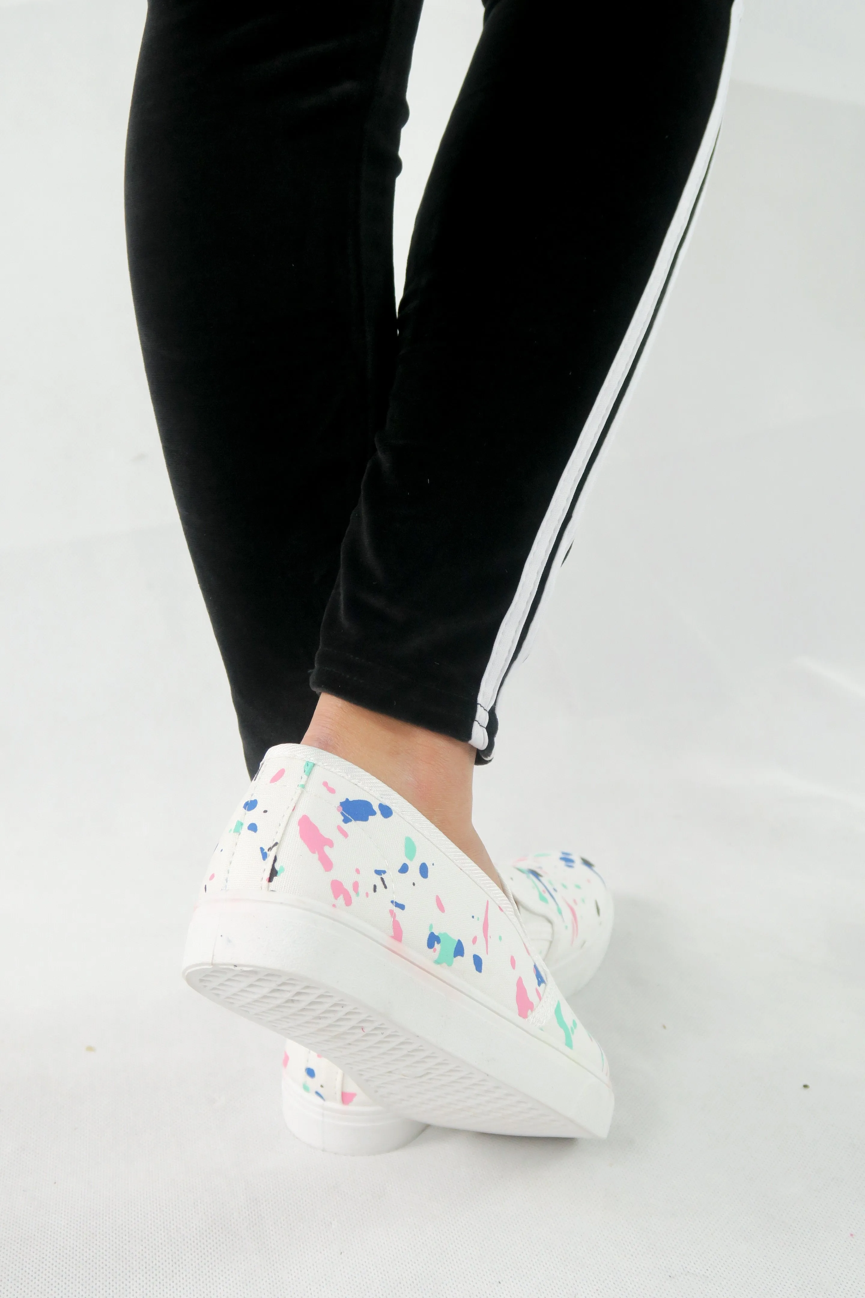 รองเท้าส้นแบนแคนวาส - Mulit-Colors Canvas Loafers