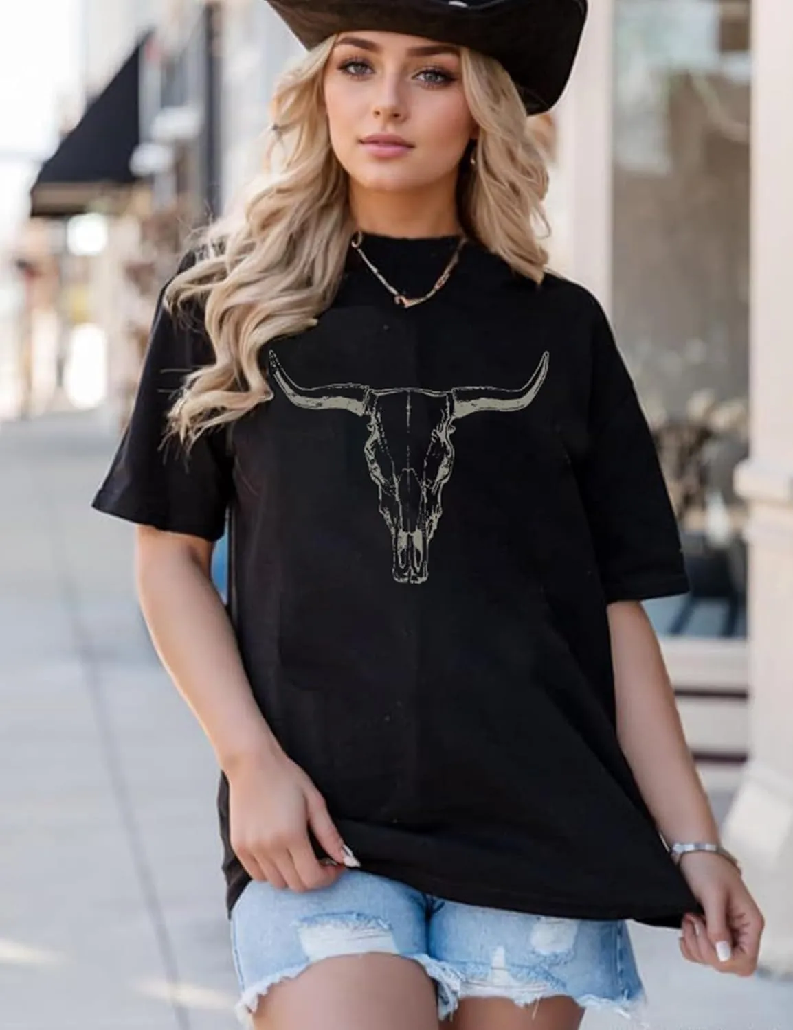 Arssm Women Cow Printed Graphic Tees Cowgirl T Shirts Vintage Western Short Sleeve Bull Skull Casual Top