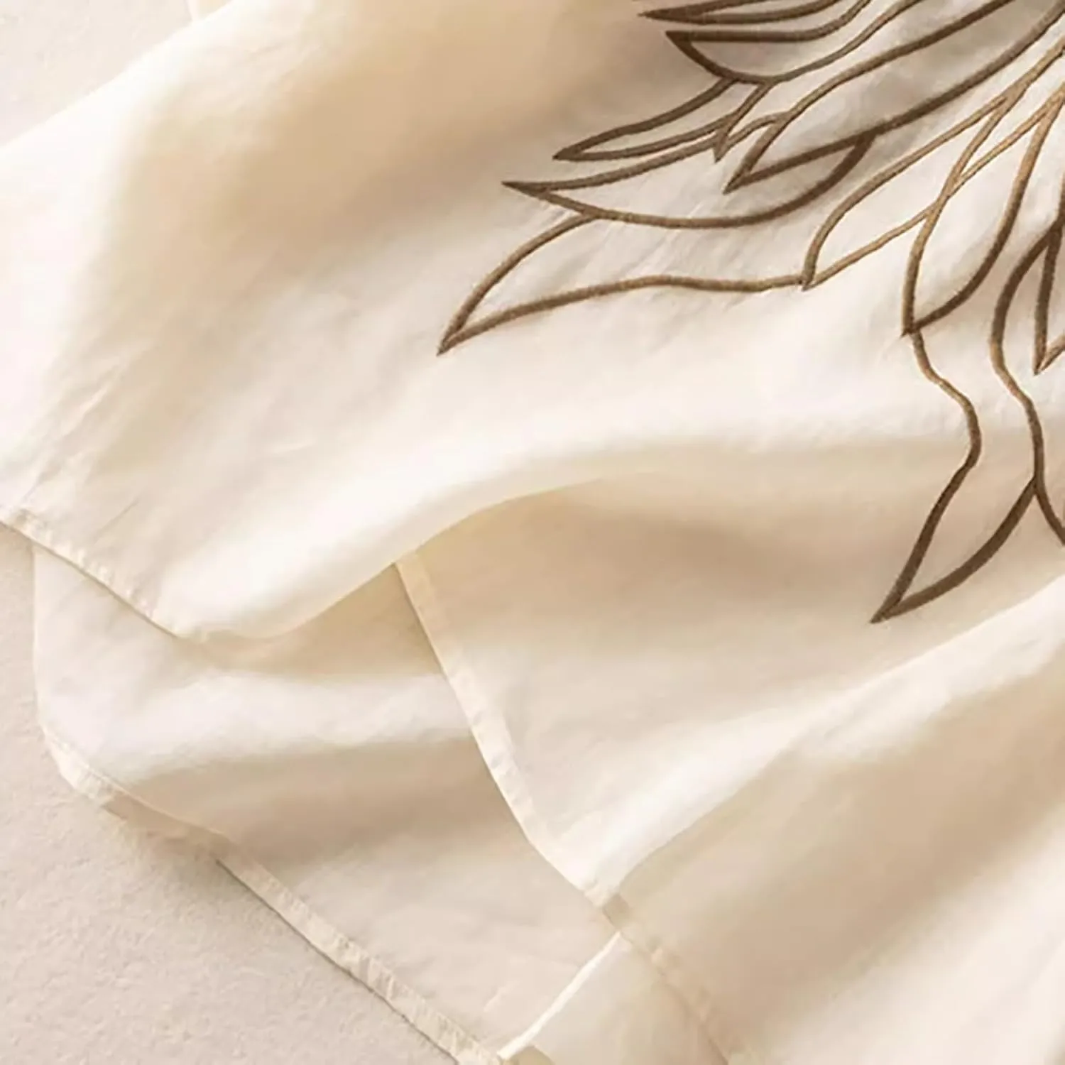Cotton Linen Shirts for Women 2025 Trendy Summer Floral Embroidered 3/4 Sleeve Flowy Blouse Dressy Casual Boho Tops
