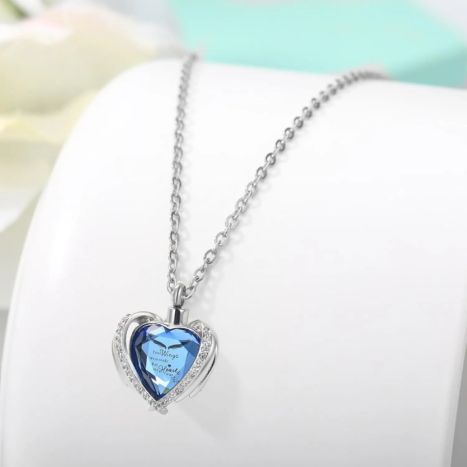 Cremation Jewelry Angel Wing Heart Urn Necklaces for Women Girls Crystal Memorial Ash Pendant Keepsake Jewelry for Loved Ones