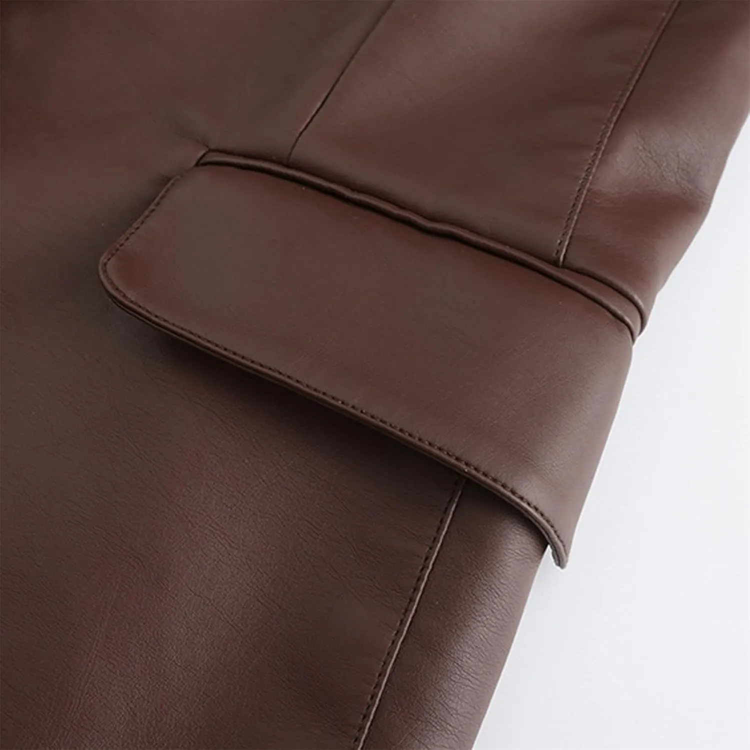 Dademeo Womens Faux Leather Jacket, Trendy Fall Fashion Motorcycle Bike Coat Long Sleeve Zip up PU Leather Jacket with Pocket