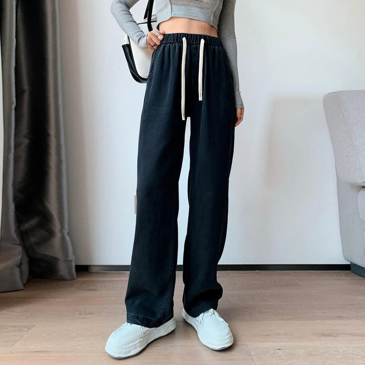 FZVYD Women's Elastic Waisted Jeans High Waisted Wide Leg with Pockets Soft Breathable Baggy 2025 Trendy Pull On Denim Pants