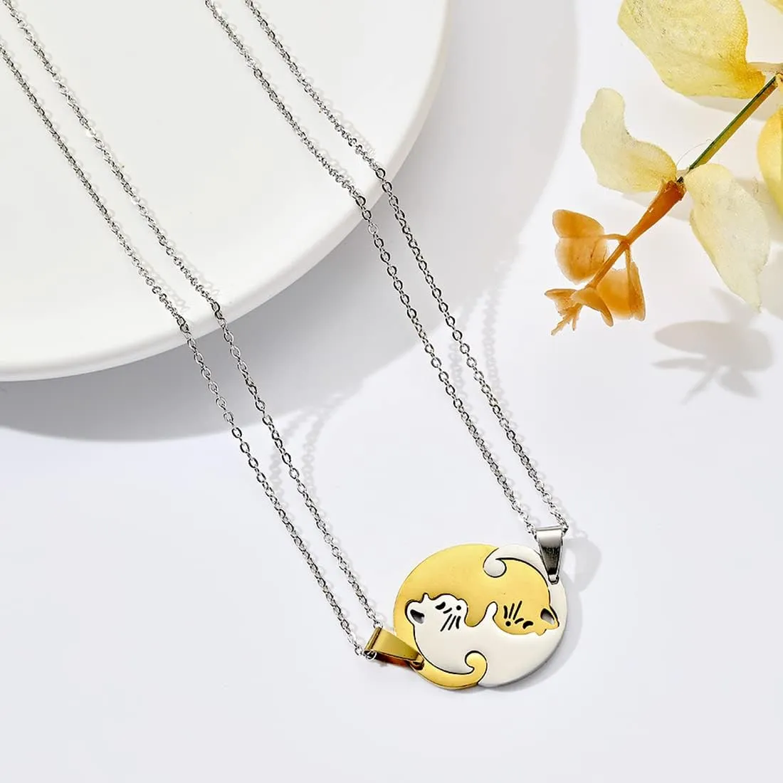 HANRESHE Cat Matching Necklaces Best Friend Necklaces Heart Yin Yang Friendship Necklace For 2