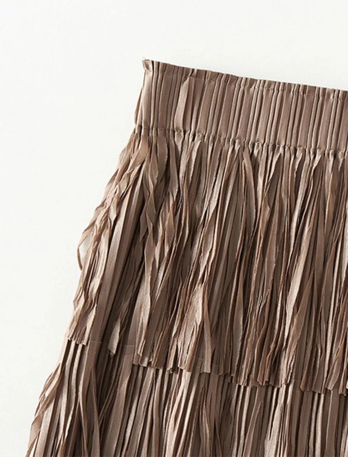 IWEMEK Elastic High Waist Fringe Skirts for Women Tassels Tiered Layered Midi Skirts Fall Christmas Party Casual A-Line Skirt