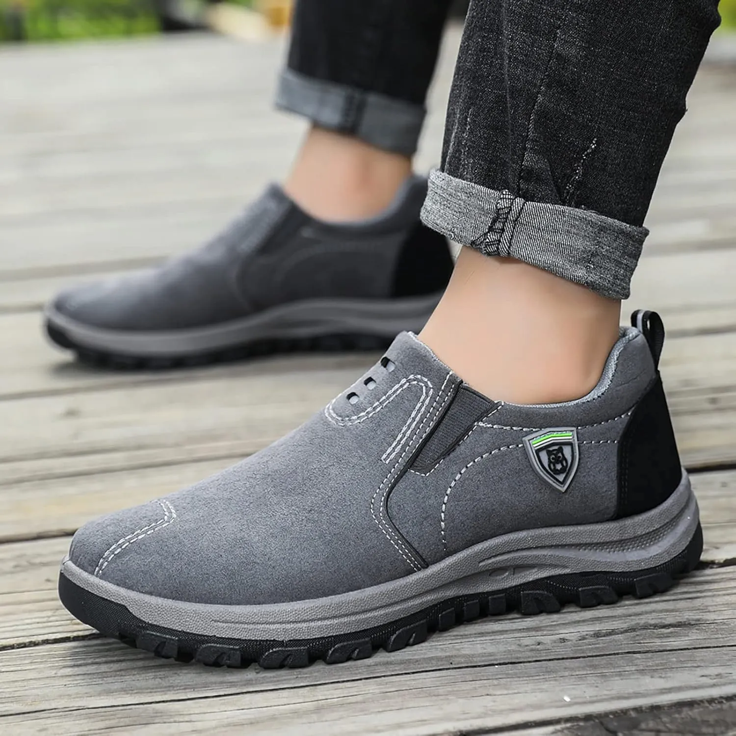 Men's New Pure Color Suede Fashion Casual Sports Shoes in Spring and Casual Sneaker Boots for Men