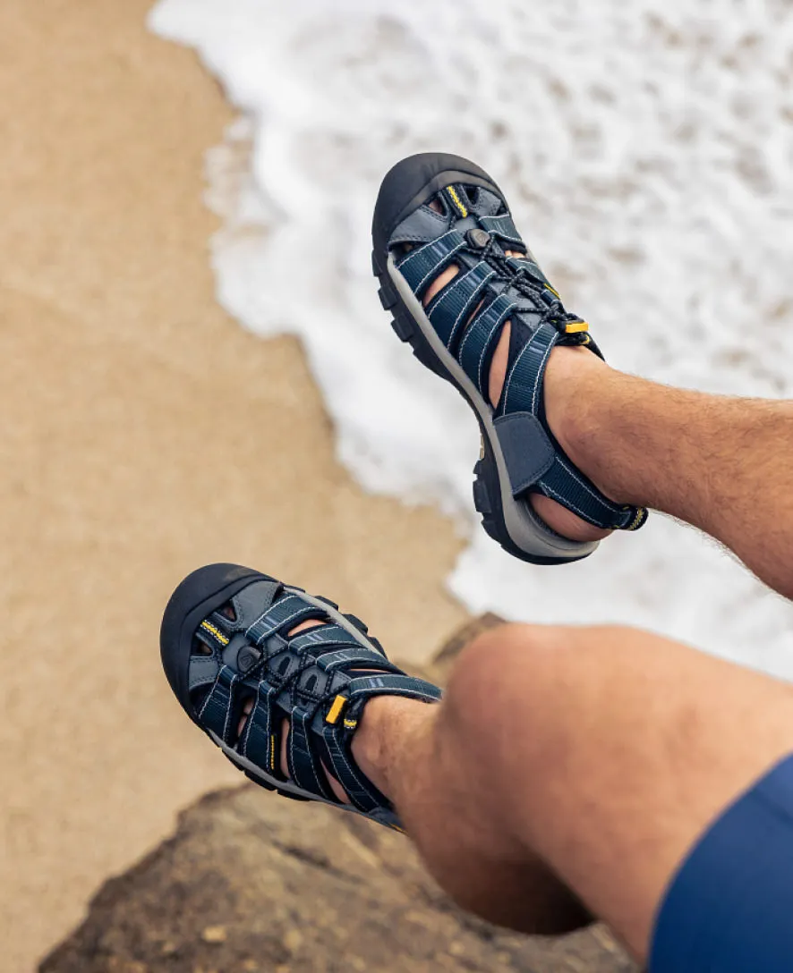 Men's Newport H2 Sandal Wide  |  Black