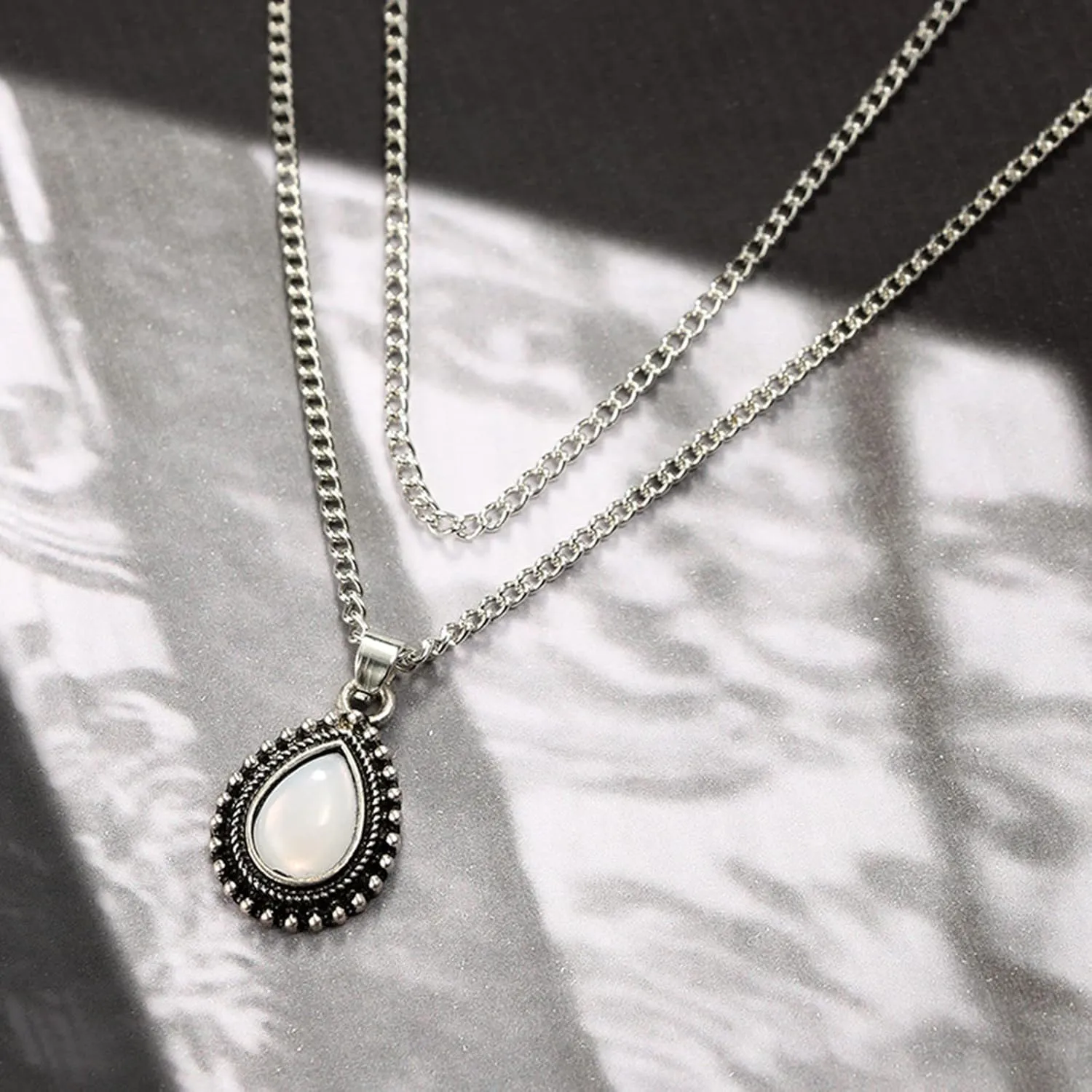 Vintage Boho Pendant Necklaces Double Layer Clavicle Chain Dainty Anniversary Necklaces for Women