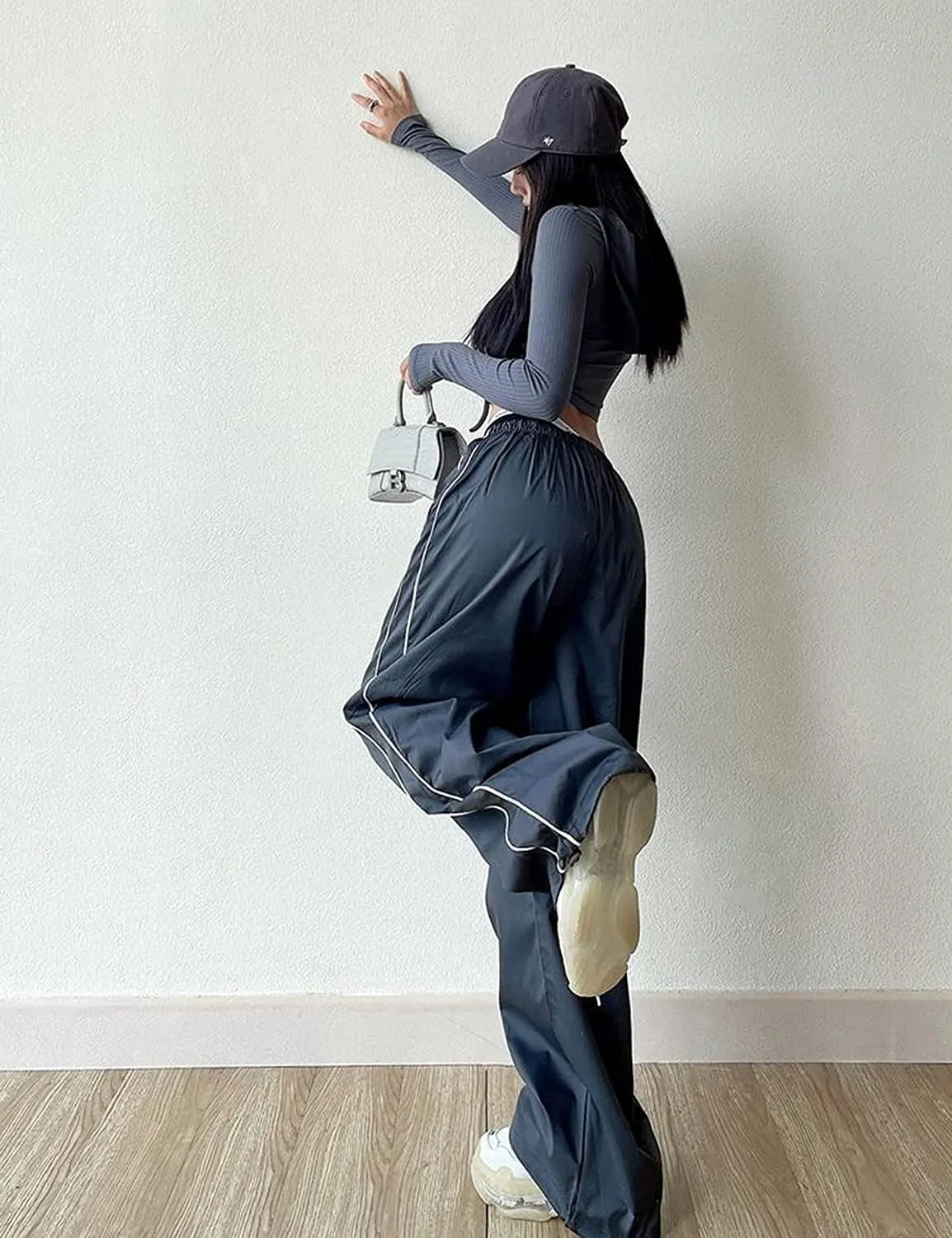 Women's Parachute Pants Cargo Trousers Elastic Waist Wide Leg Track Pants Y2k Clothing