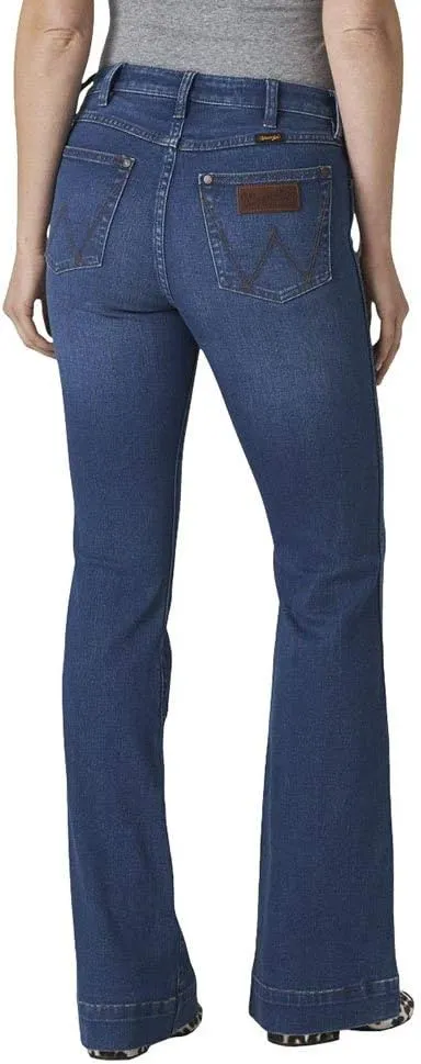 Wrangler Women's Retro Premium Five Pocket Trouser Jean