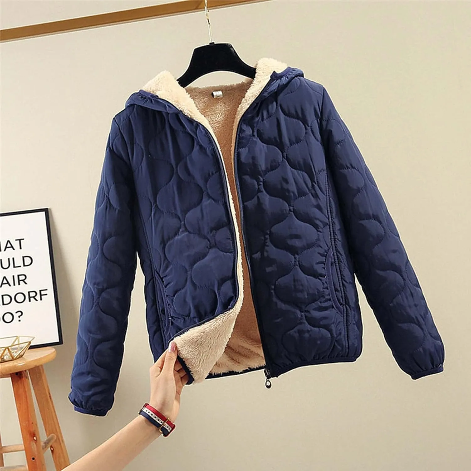 XUNRYAN Girls Winter Coat Puffer Jackets Warm Fleece Sherpa Lined Zip Up Hoodie Short Down Coat Lightweight Packable Overcoat
