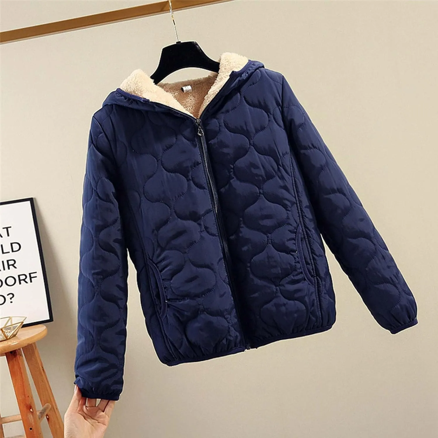 XUNRYAN Girls Winter Coat Puffer Jackets Warm Fleece Sherpa Lined Zip Up Hoodie Short Down Coat Lightweight Packable Overcoat